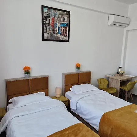 Antik House Aparthotel Cornu de Jos