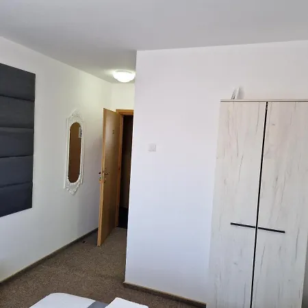 Antik House 3*