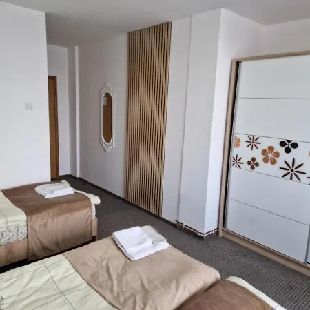 Aparthotel Antik House Cornu de Jos